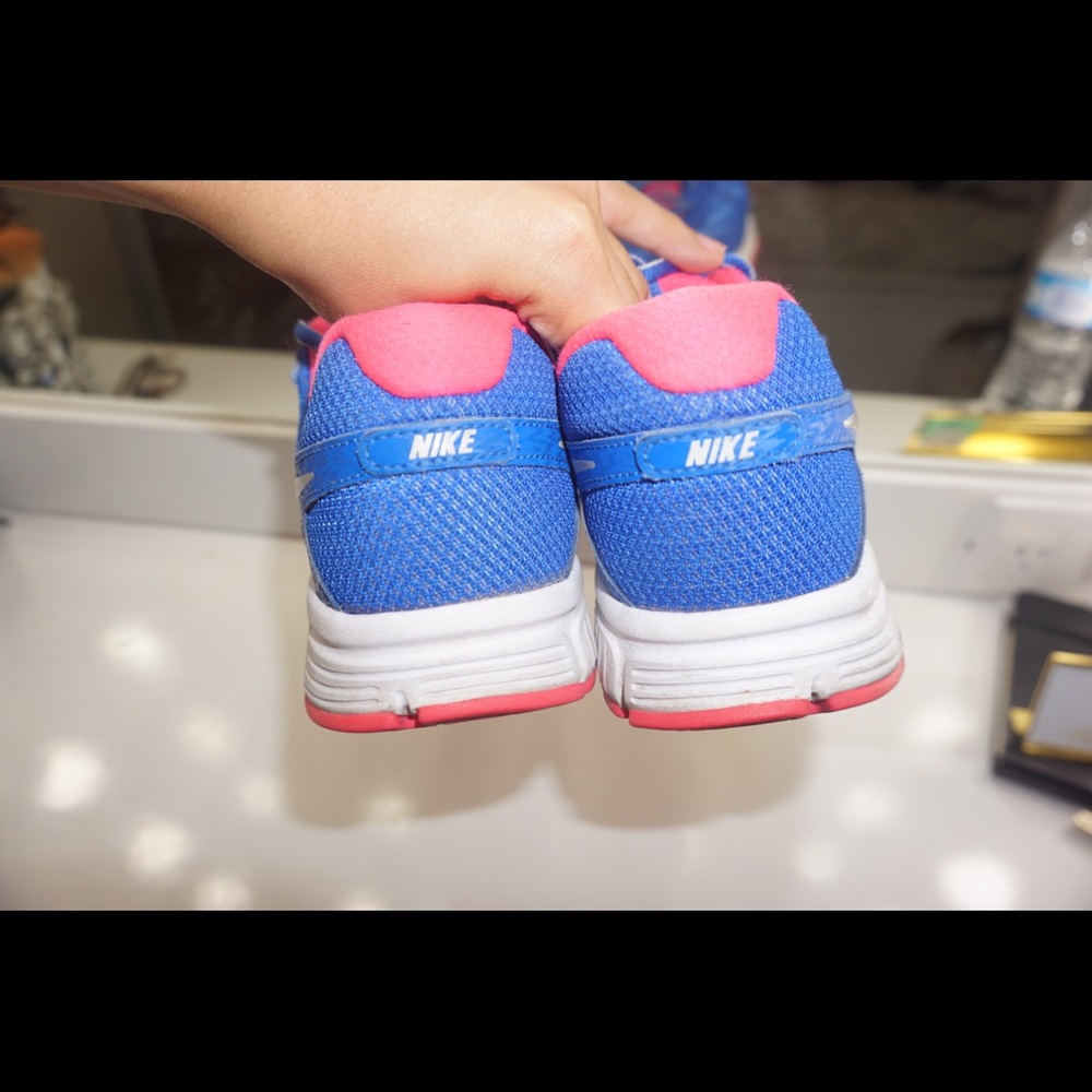 Blue Nike’s - Picture 6 of 7